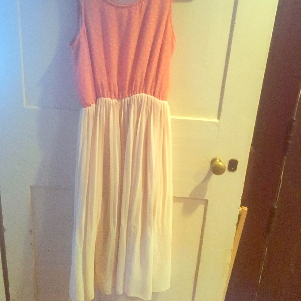 Sundress small dusty rose and cream flowy